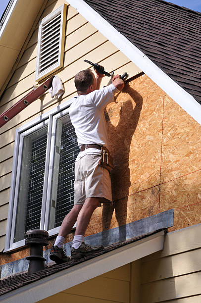 Affordable siding repair and maintenance services in Halifax, VA